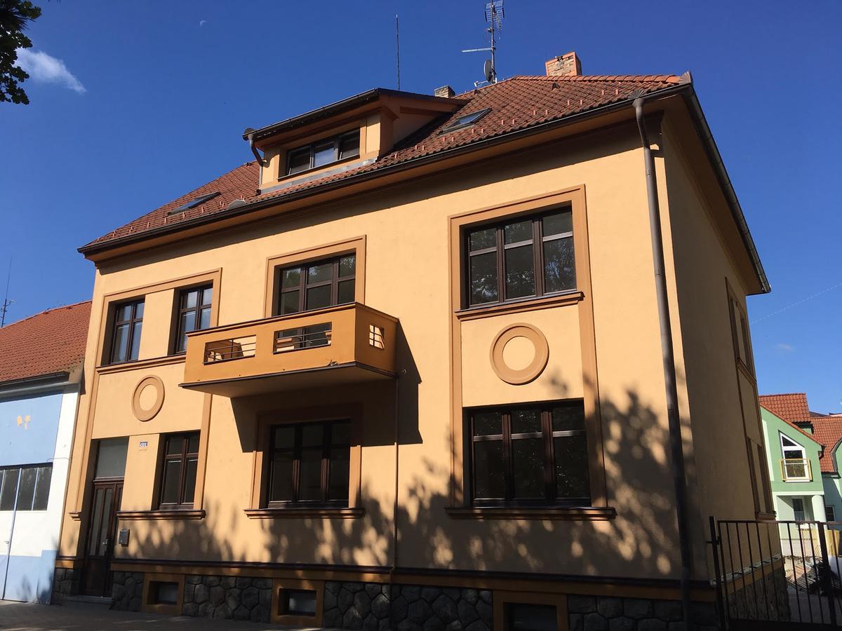 Apartmany Na Sadech Třeboň Eksteriør billede