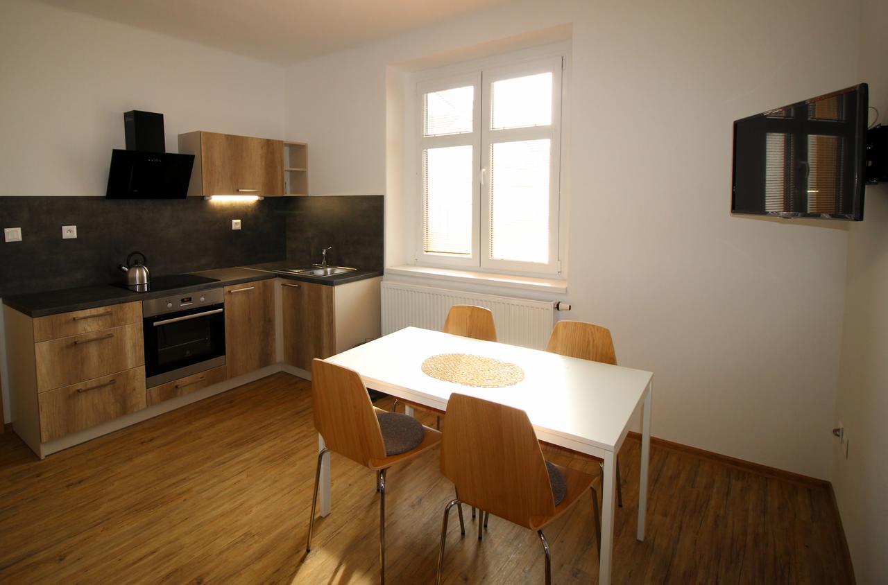 Apartmany Na Sadech Třeboň Eksteriør billede